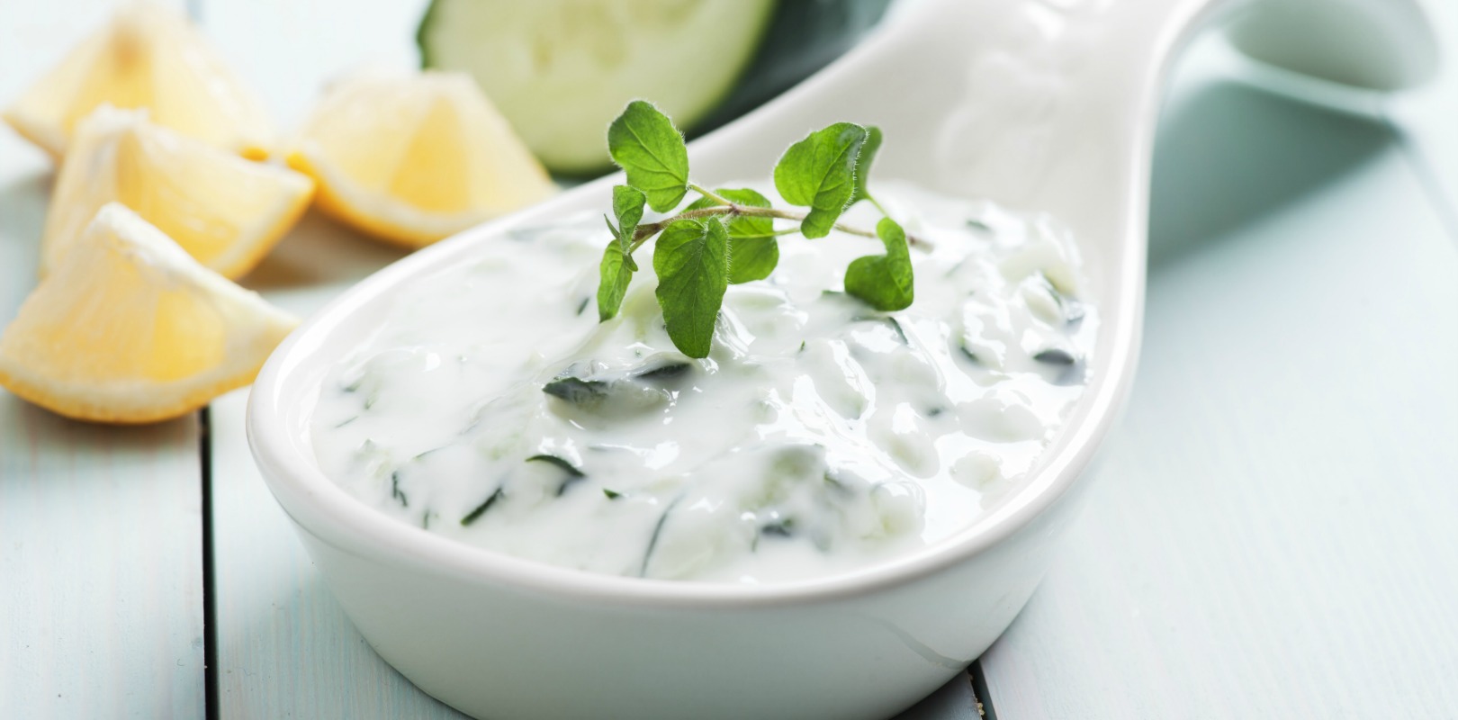 tzaziki-yogurt-1620x800